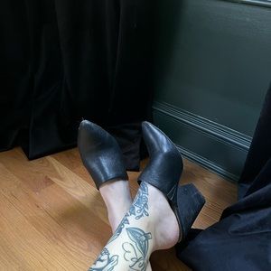 Leather heel mule